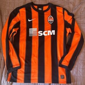Nike FC Shakhtar long sleeve soccer jersey. Men’s large